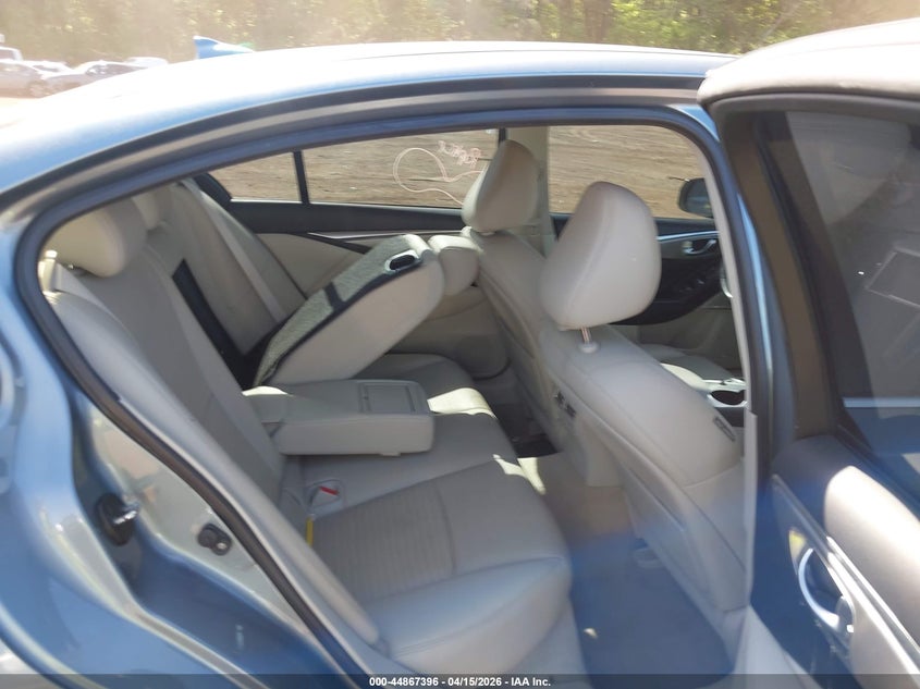 2017 Infiniti Q50 3.0T Sport VIN: JN1EV7AR1HM831270 Lot: 44867396