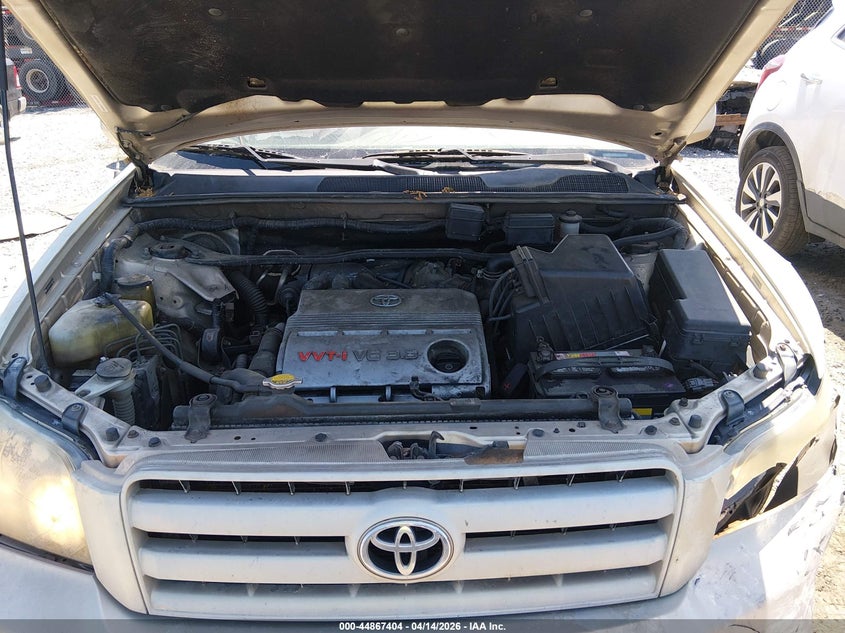 2006 Toyota Highlander Sport V6/V6 VIN: JTEGP21A760100050 Lot: 44867404