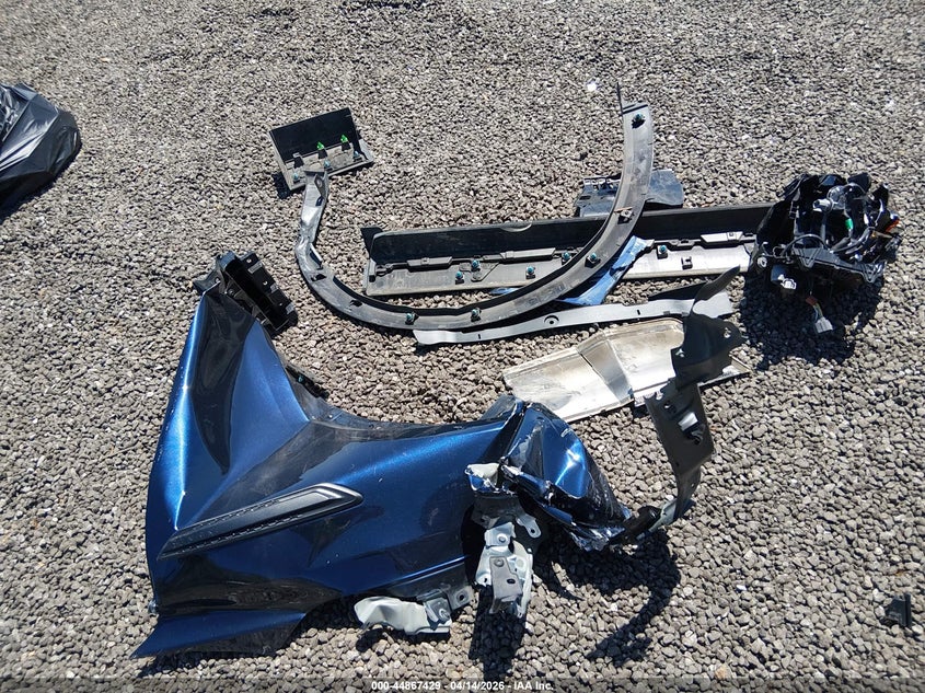 2024 Mazda Cx-90 3.3 Turbo Preferred Plus VIN: JM3KKCHD5R1110827 Lot: 44867429