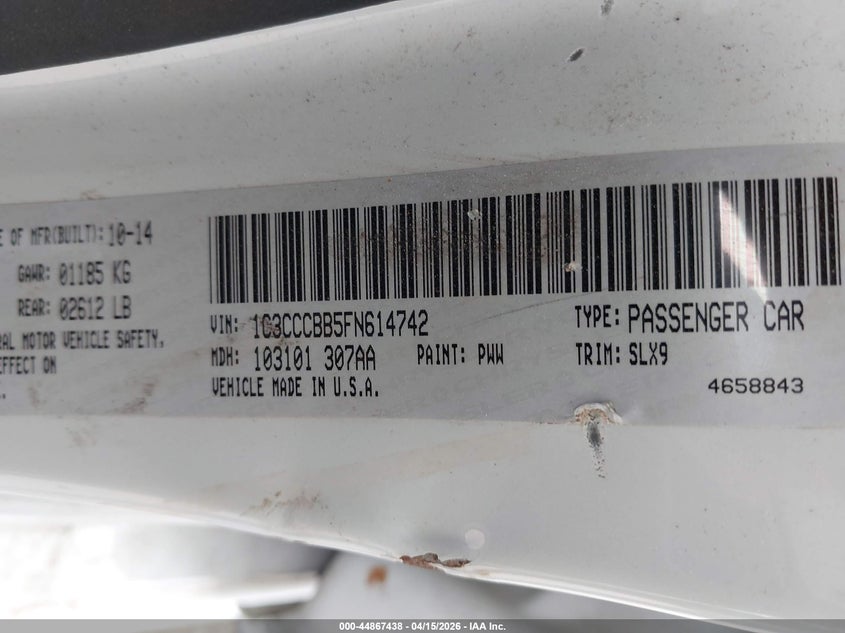 1C3CCCBB5FN614742 2015 Chrysler 200 2.4 S white