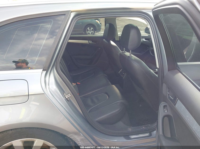 2010 Audi A4 2.0T Premium VIN: WAUWFAFL3AA070133 Lot: 44867477