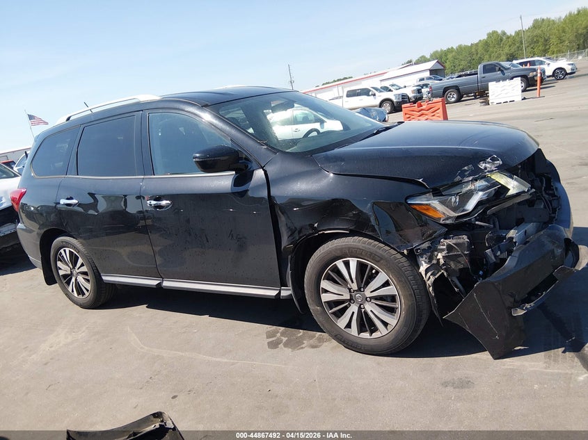 2017 Nissan Pathfinder S VIN: 5N1DR2MM8HC913238 Lot: 44867492