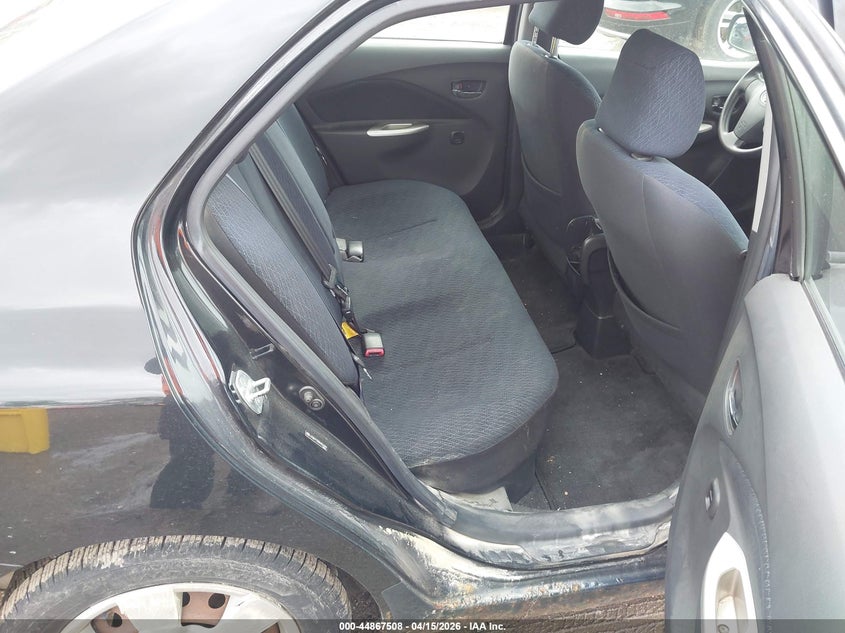 2008 Toyota Yaris VIN: JTDBT923884006399 Lot: 44867508