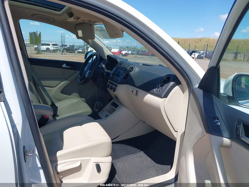 2015 Volkswagen Tiguan Se