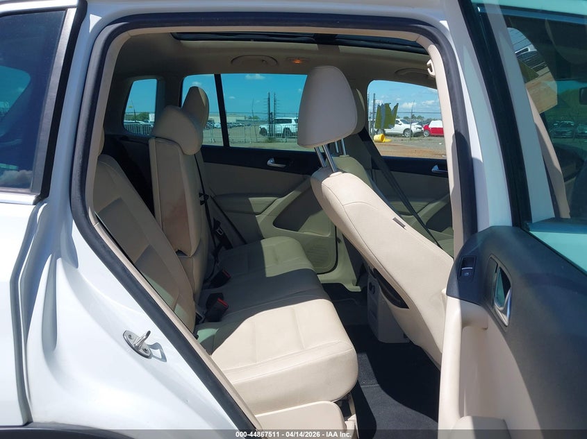 2015 Volkswagen Tiguan Se VIN: WVGAV7AX2FW516081 Lot: 44867511