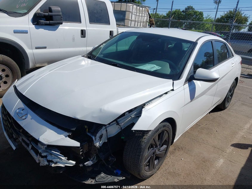 2022 Hyundai Elantra Sel VIN: 5NPLM4AG3NH072468 Lot: 44867571