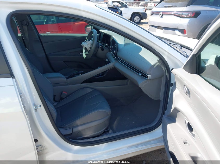 2022 Hyundai Elantra Sel VIN: 5NPLM4AG3NH072468 Lot: 44867571