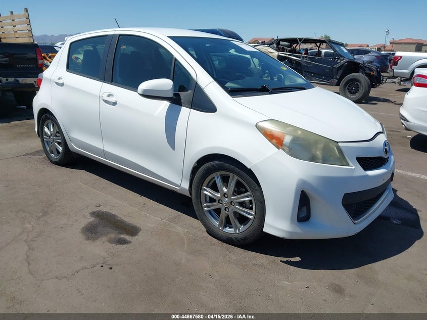 2012 Toyota Yaris Se