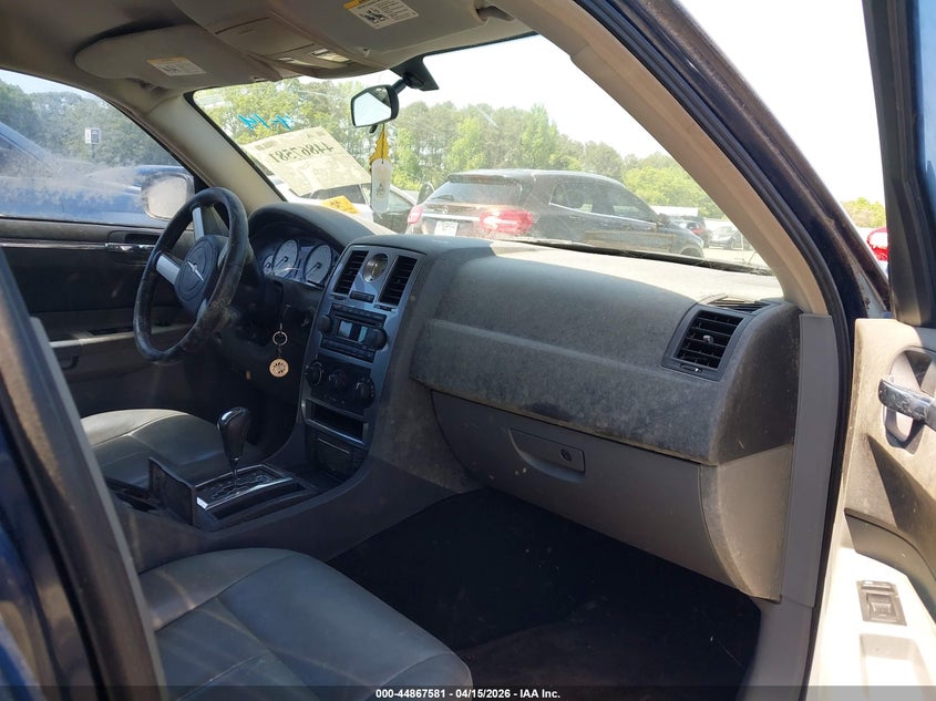 2005 Chrysler 300 Touring