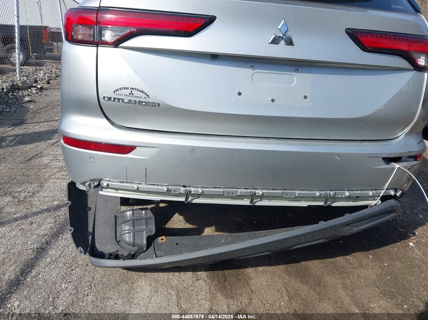 2022 Mitsubishi Outlander Es 2.5 S-Awc VIN: JA4J4TA84NZ012857 Lot: 44867679
