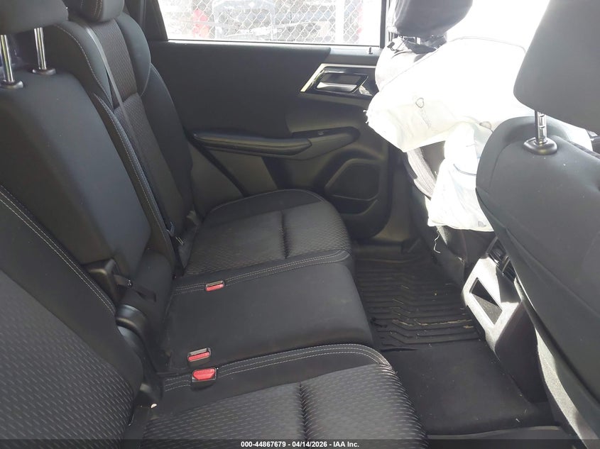 2022 Mitsubishi Outlander Es 2.5 S-Awc VIN: JA4J4TA84NZ012857 Lot: 44867679