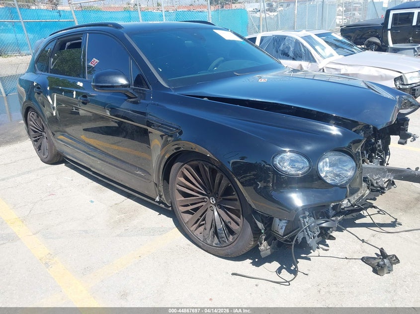 Vin: sjaar2zv0mc035986, lot: 45365008, bentley bentayga speed 2021 img_1