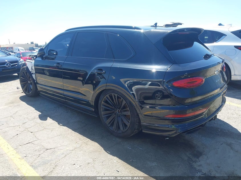 Vin: sjaar2zv0mc035986, lot: 45365008, bentley bentayga speed 20213