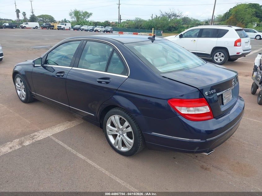 2010 Mercedes-Benz C 300 Luxury/Sport VIN: WDDGF5EB7AF368054 Lot: 44867784