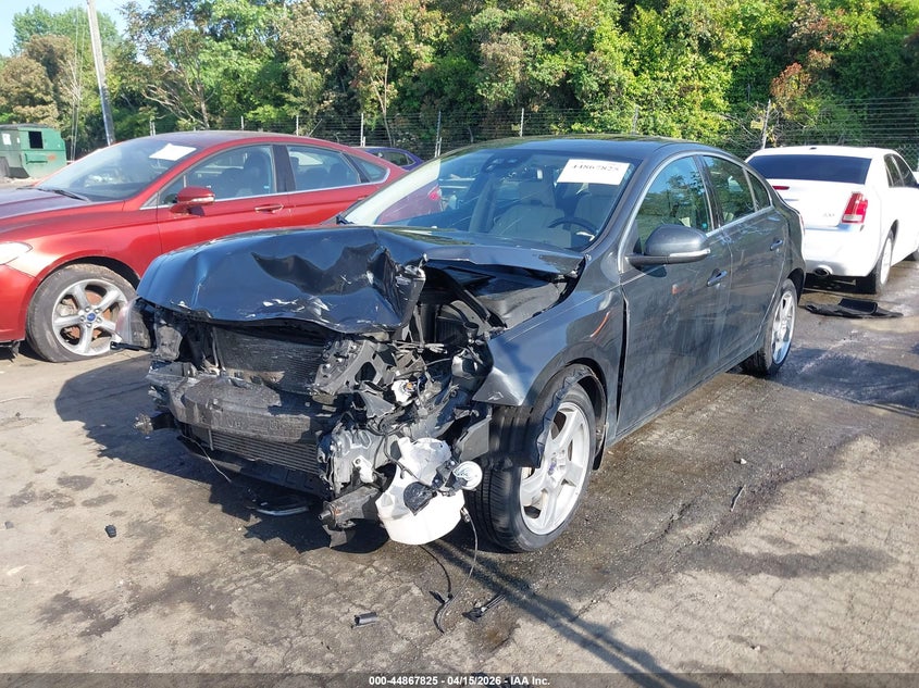 2012 Volvo S60 T5 grey Lot 111044867825 Vin YV1622FS1C2102032