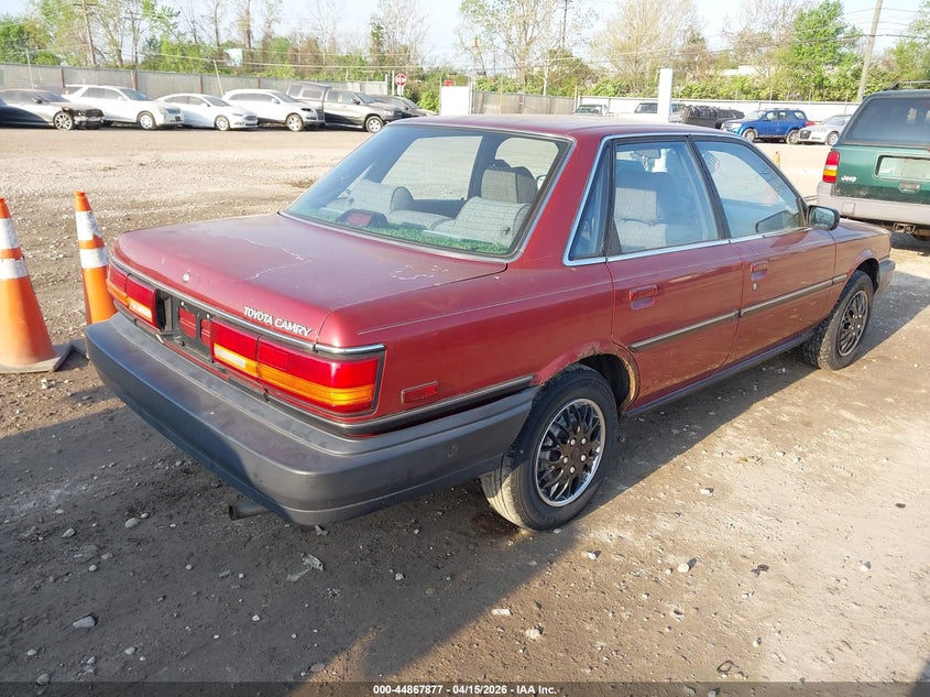 1990 Toyota Camry Dlx