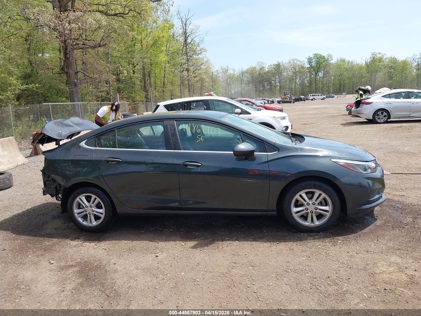 2018 Chevrolet Cruze Lt Auto VIN: 1G1BE5SMXJ7192701 Lot: 44867903