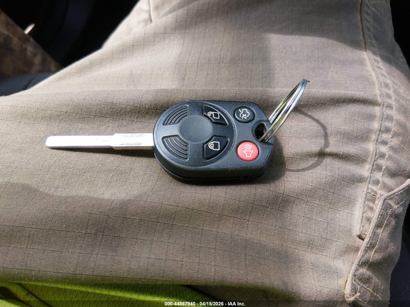 2017 Ford Focus Se VIN: 1FADP3K24HL250676 Lot: 44867940