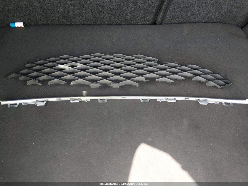 2017 Ford Focus Se VIN: 1FADP3K24HL250676 Lot: 44867940