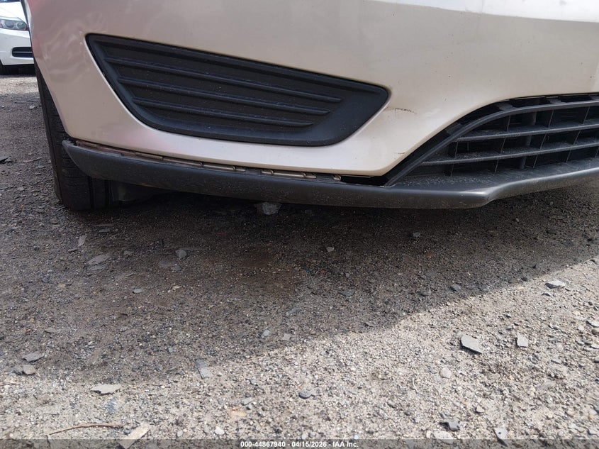 2017 Ford Focus Se VIN: 1FADP3K24HL250676 Lot: 44867940