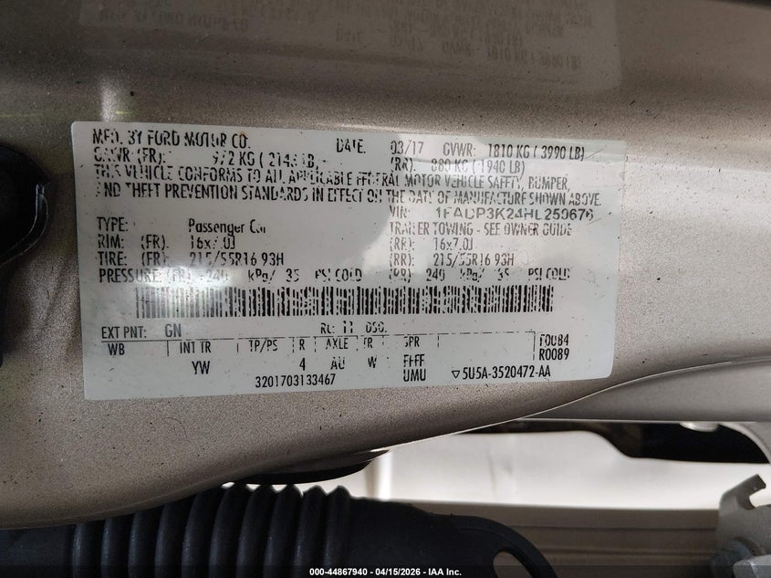 2017 Ford Focus Se VIN: 1FADP3K24HL250676 Lot: 44867940