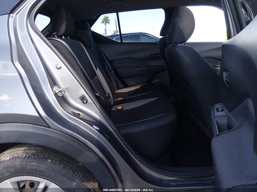 2019 Nissan Kicks S VIN: 3N1CP5CU5KL542904 Lot: 44867951