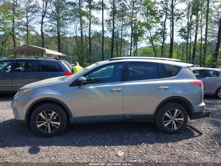 2017 Toyota Rav4 Xle VIN: 2T3RFREV1HW639560 Lot: 44867957