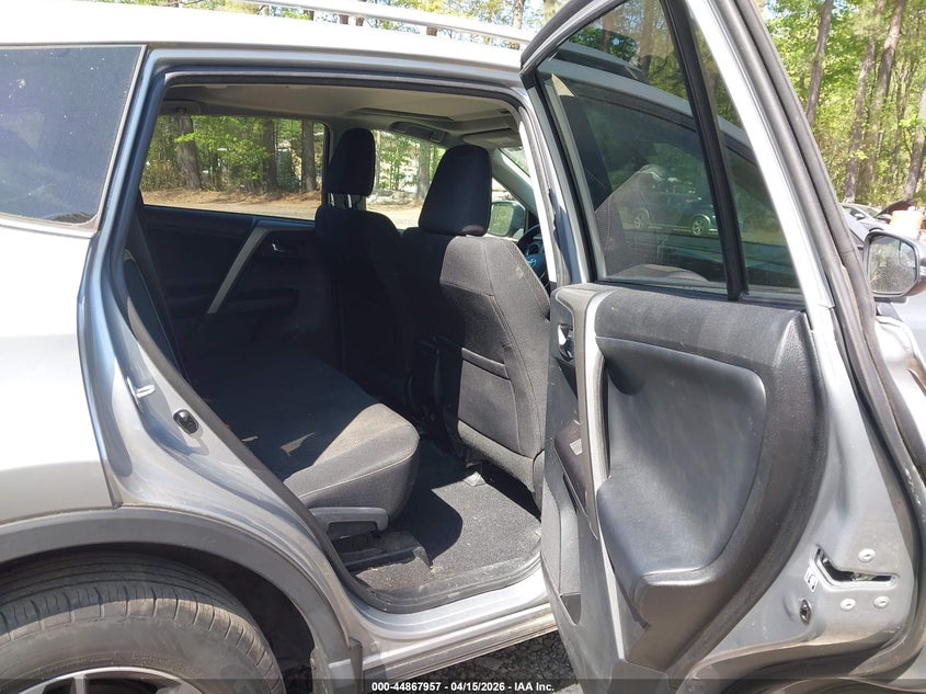 2017 Toyota Rav4 Xle VIN: 2T3RFREV1HW639560 Lot: 44867957