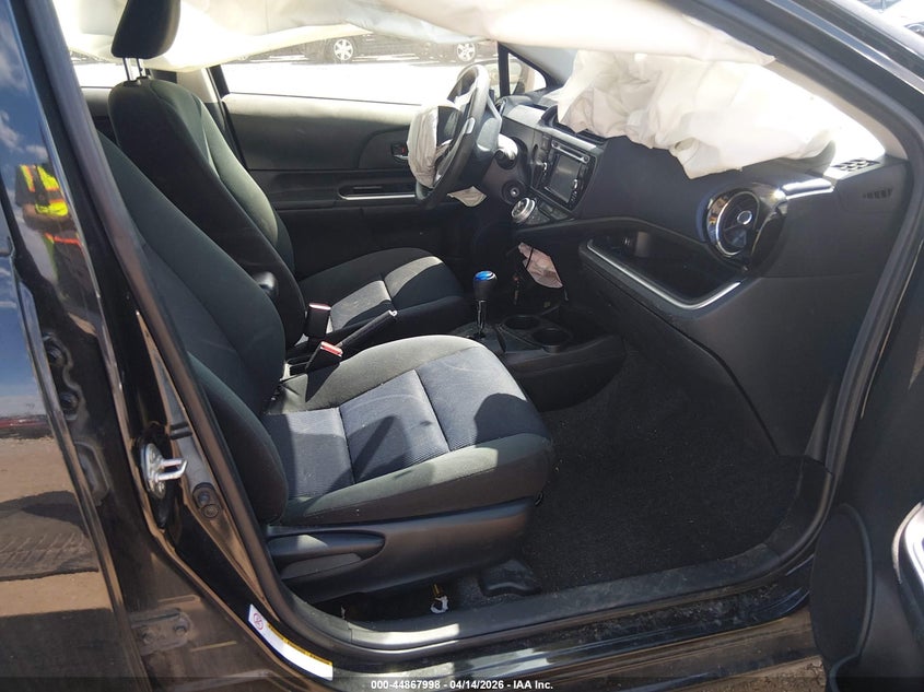 2016 Toyota Prius C Two