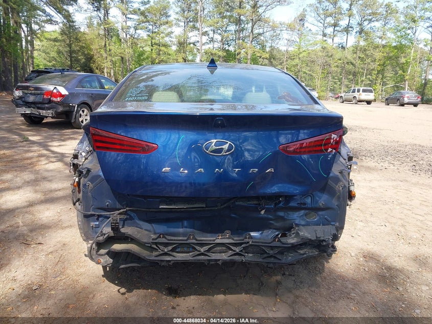 2019 Hyundai Elantra Sel VIN: 5NPD84LF4KH458812 Lot: 44868034