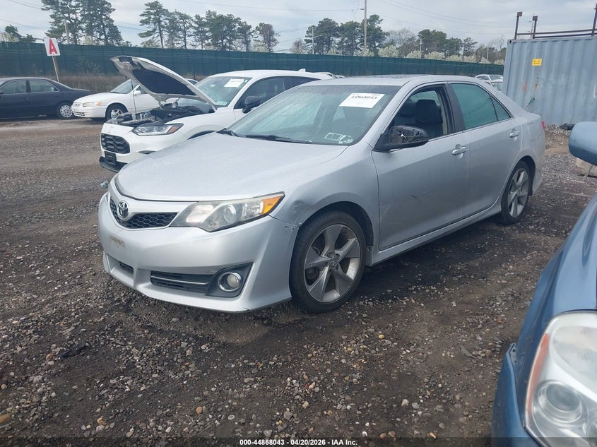 2013 Toyota Camry Se V6