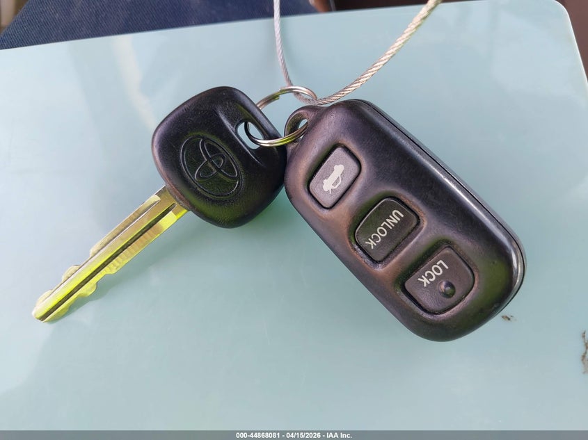 2002 Toyota Avalon Xls VIN: 4T1BF28B92U224464 Lot: 44868081