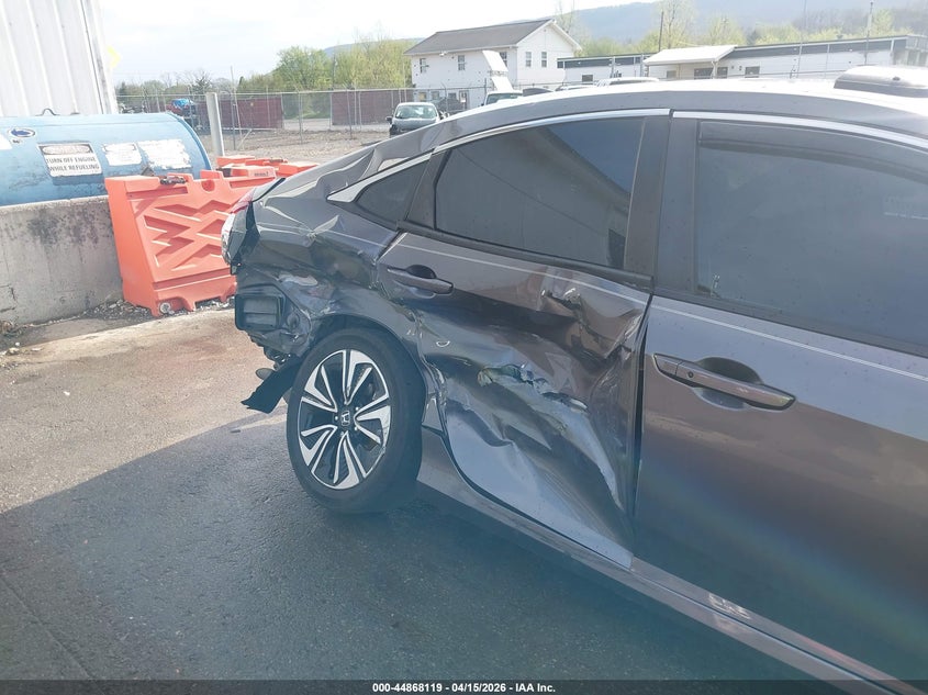 2018 Honda Civic Ex-T VIN: 19XFC1E31JE002780 Lot: 44868119