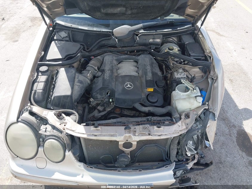 2000 Mercedes-Benz E 320 4M VIN: WDBJF82J3YX036726 Lot: 44868140