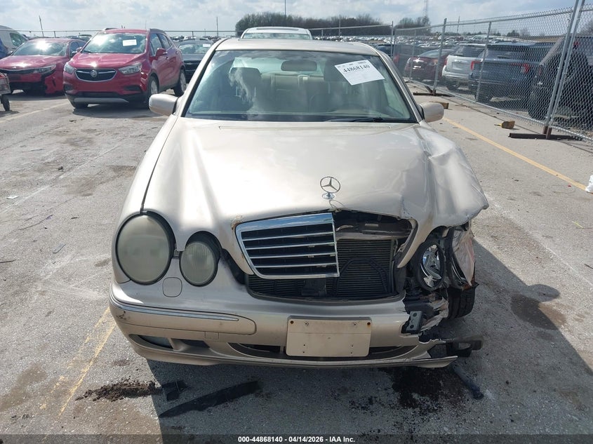 2000 Mercedes-Benz E 320 4M VIN: WDBJF82J3YX036726 Lot: 44868140