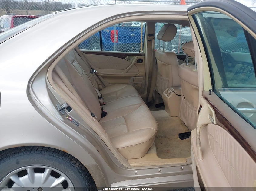 2000 Mercedes-Benz E 320 4M VIN: WDBJF82J3YX036726 Lot: 44868140