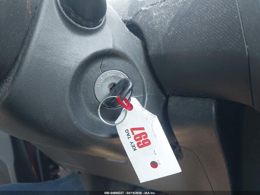 2009 Toyota Yaris VIN: JTDJT903595253258 Lot: 44868227