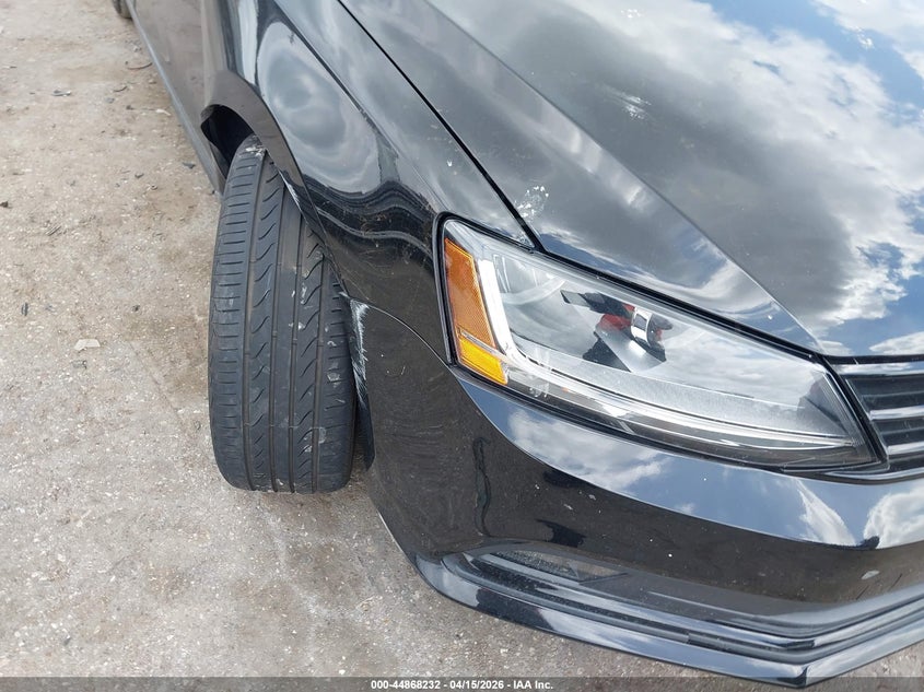 2018 Volkswagen Jetta 1.8T Se Sport VIN: 3VWD17AJ4JM229842 Lot: 44868232