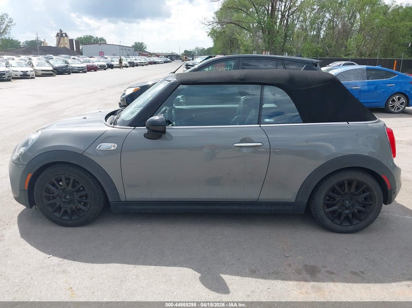 2016 Mini Convertible Cooper S VIN: WMWWG9C55G3A91454 Lot: 44868298