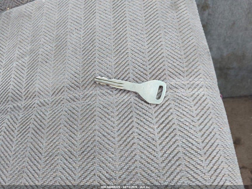 2000 Subaru Legacy L VIN: 4S3BH6354Y7302454 Lot: 44868325