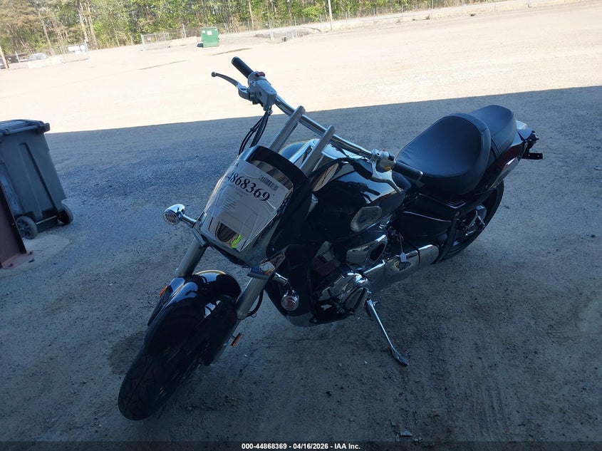 2025 SUZUKI VZ MOTO 2