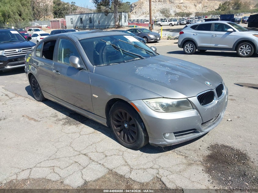 2009 BMW 328I — zdjęcie z aukcji