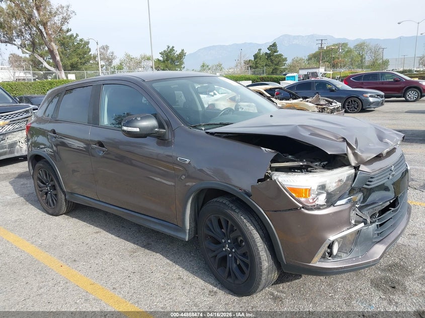 2017 MITSUBISHI OUTLANDER SPORT 2.0 ES/2.0 LE