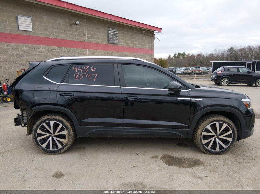 2022 Volkswagen Taos 1.5T Se VIN: 3VVLX7B21NM093553 Lot: 44868597