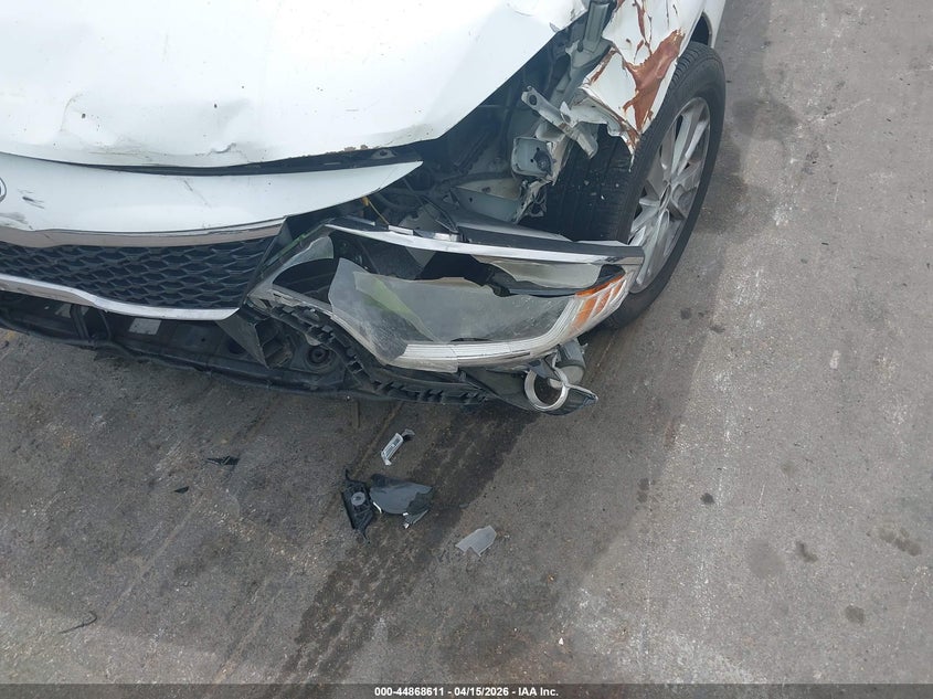 2018 Kia Optima Lx VIN: 5XXGT4L3OJG233802 Lot: 44868611