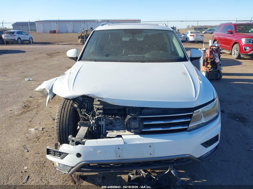 2018 Volkswagen Tiguan 2.0 2.0T Se/2.0T Sel white Lot 111044868643 Vin 3VV2B7AXXJM037726