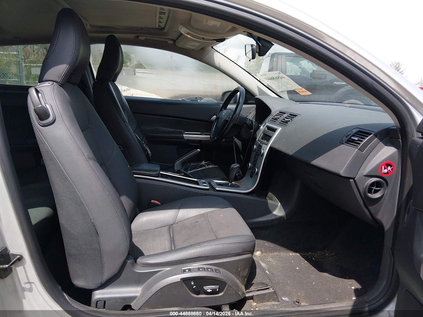 2011 Volvo C30 T5/T5 R-Design