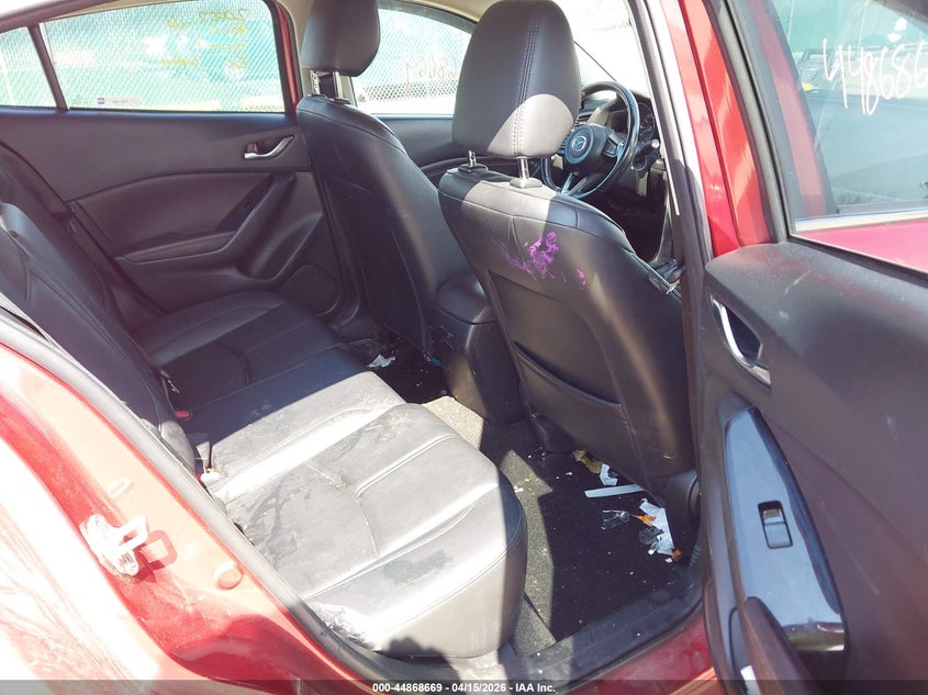 2018 Mazda Mazda3 Touring VIN: 3MZBN1V34JM209448 Lot: 44868669