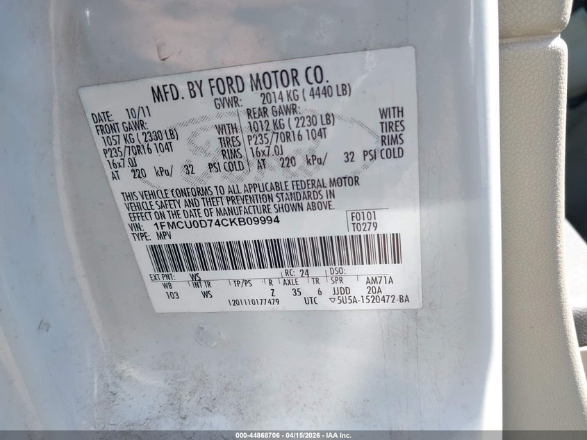 1FMCU0D74CKB09994 2012 Ford Escape 2.5 Xlt white