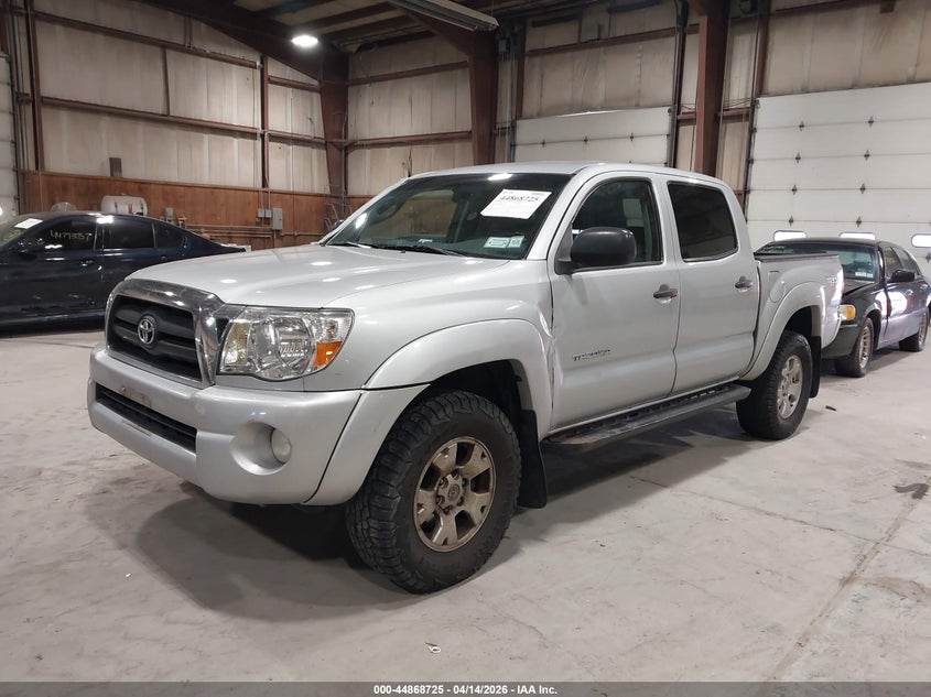 2005 Toyota Tacoma Base V6